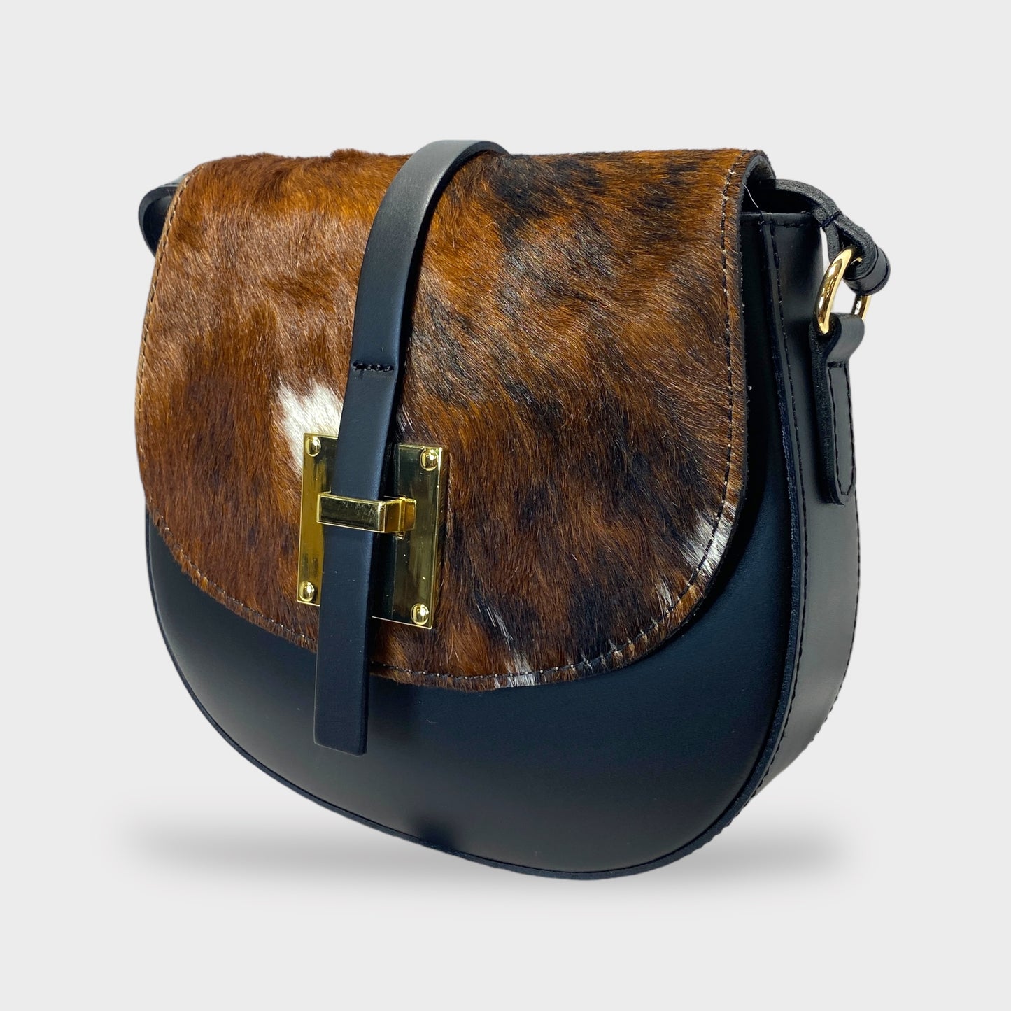 Buckle Hide Purse | SwansNature