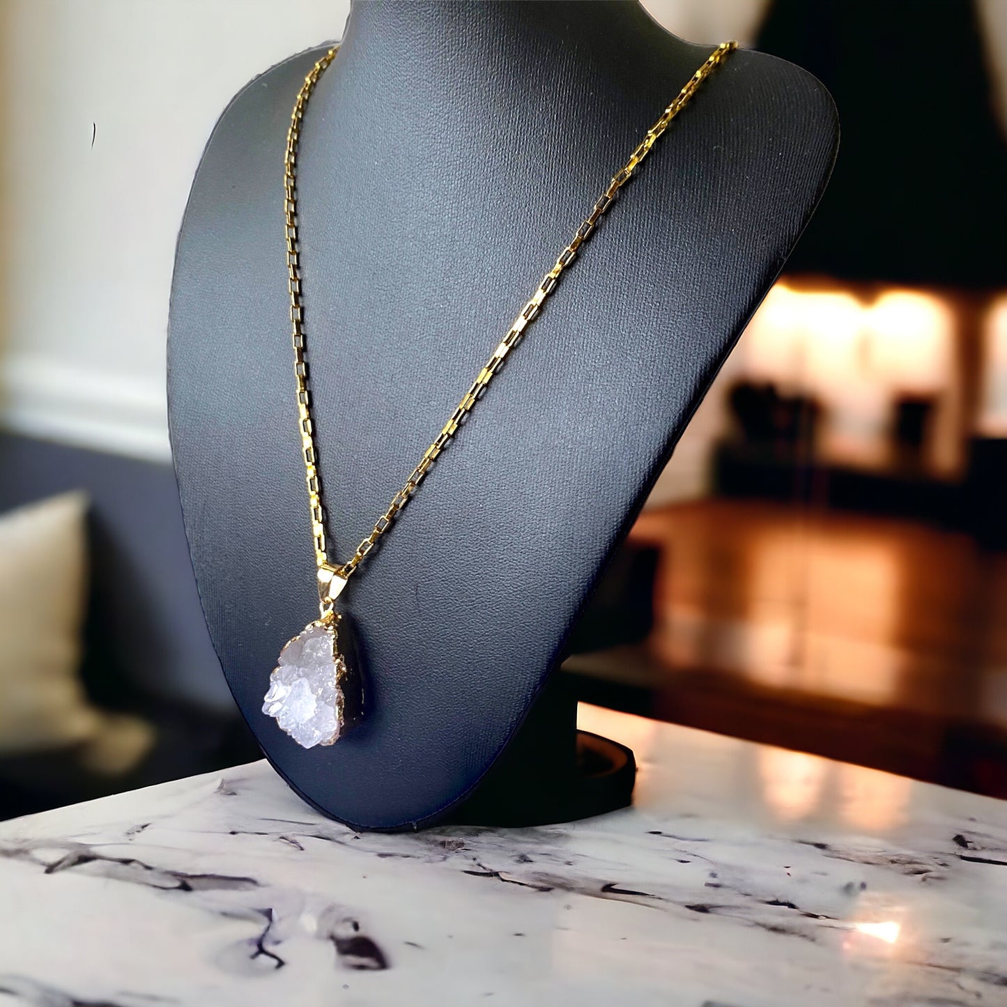 Drizzy Quartz Queen Necklace