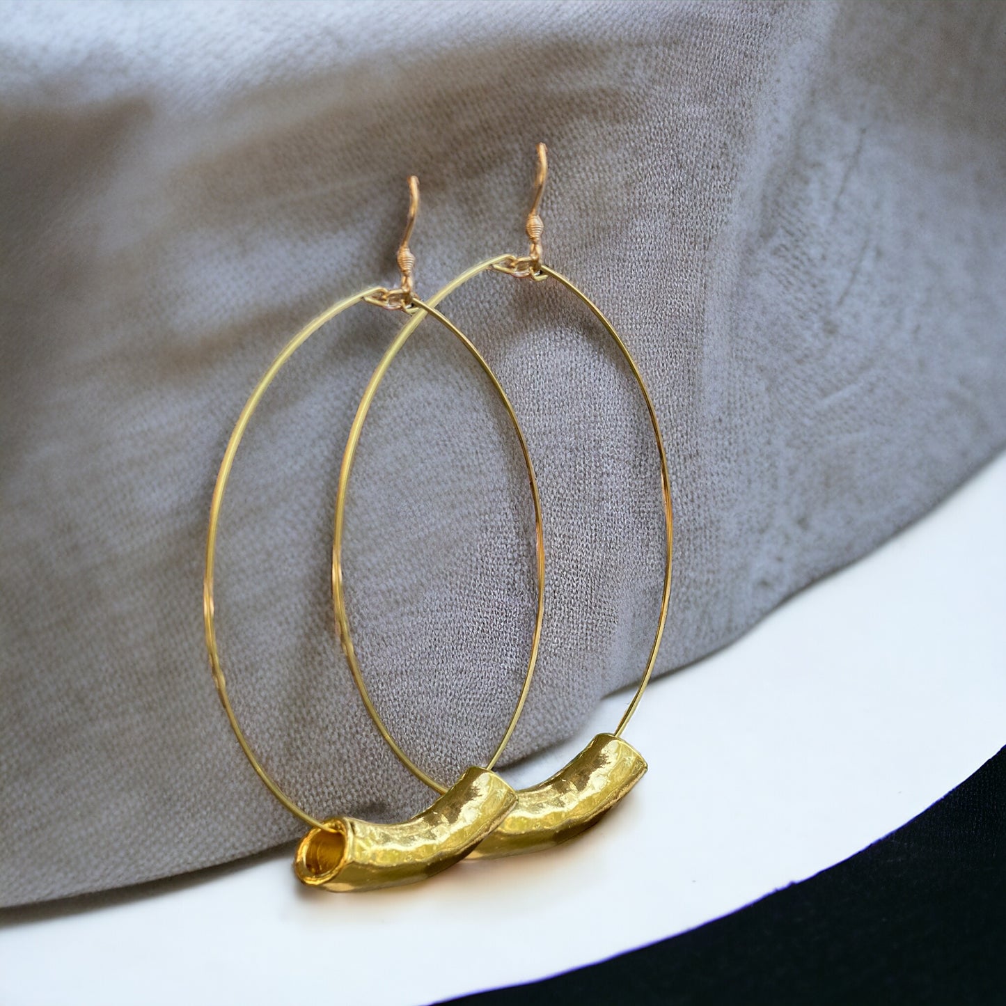 Hoop Queen Gold | SwansNature