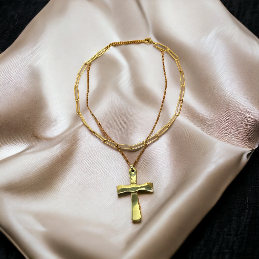 Chunky Cross Layered Chain | SwansNature