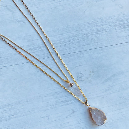 Cyrstal Tear Quartz Necklace | SwansNature