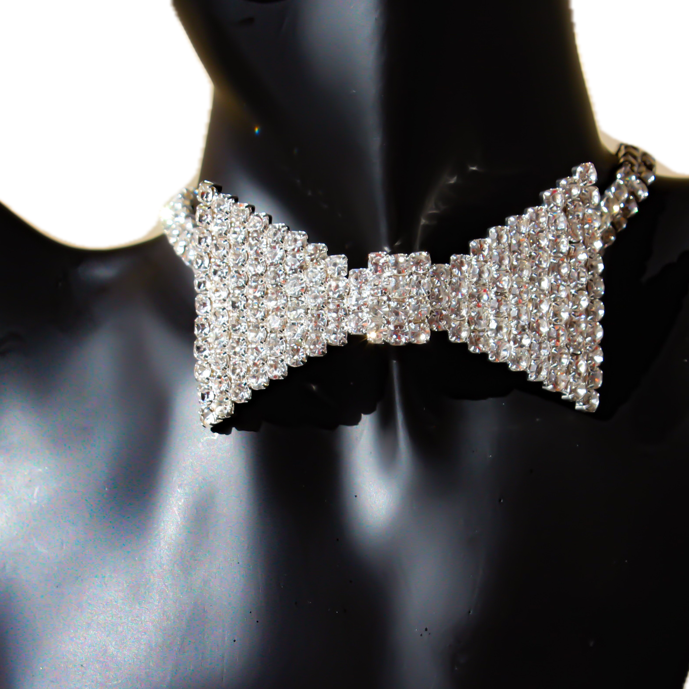 Glam Bowtie