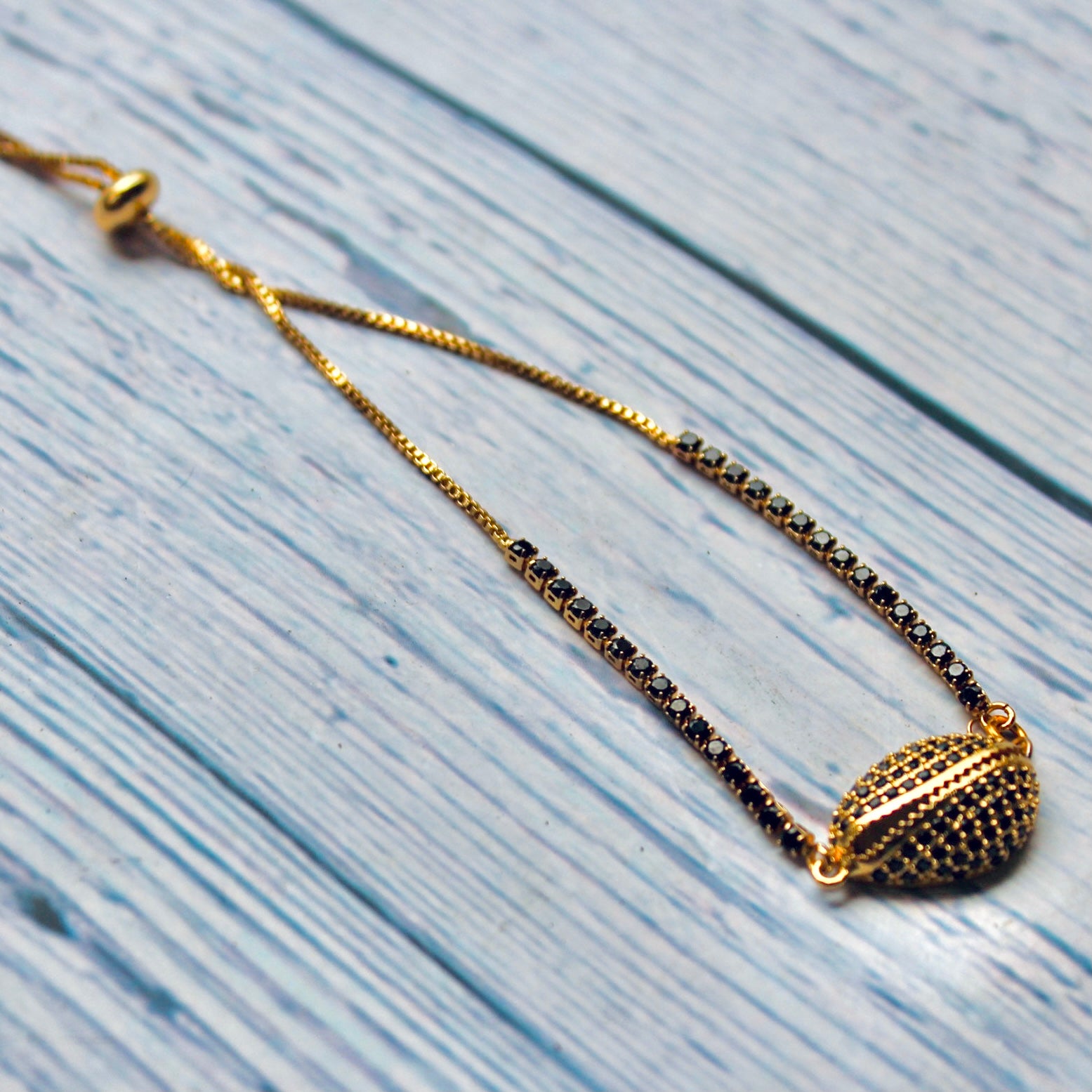 Cowrie's Empress Bracelet Onyx