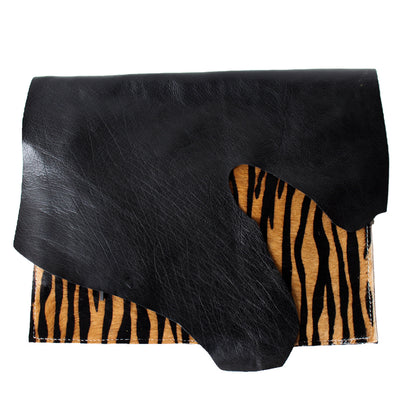 Kingdom Clutch - Dip Black Zebra