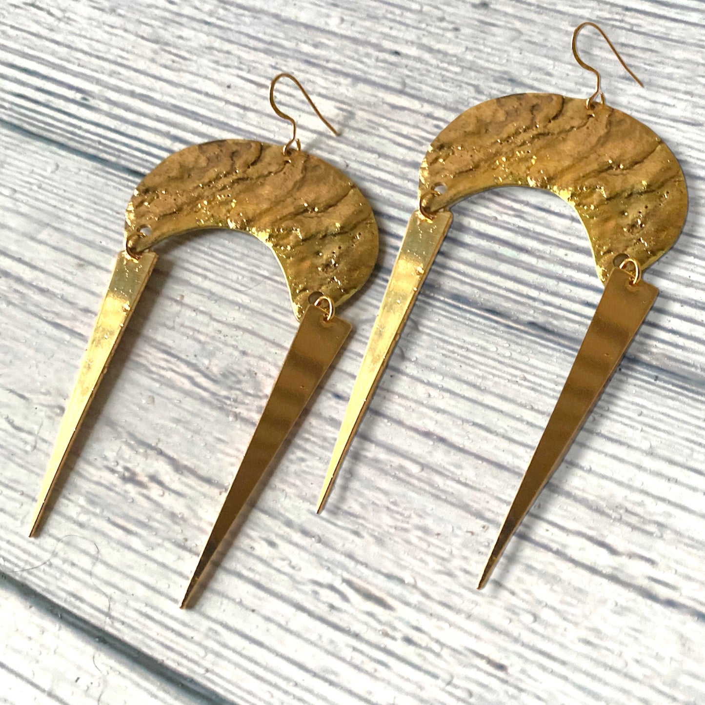 Golden Arch Earrings | SwansNature