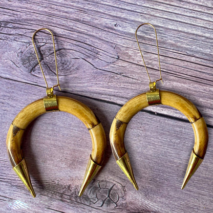 Wooded Tribone Earrings | SwansNature