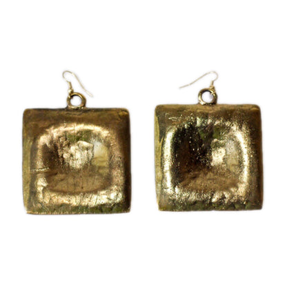 Plate Queen Earrings | SwansNature