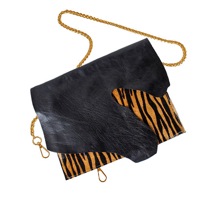 Kingdom Clutch - Dip Black Zebra