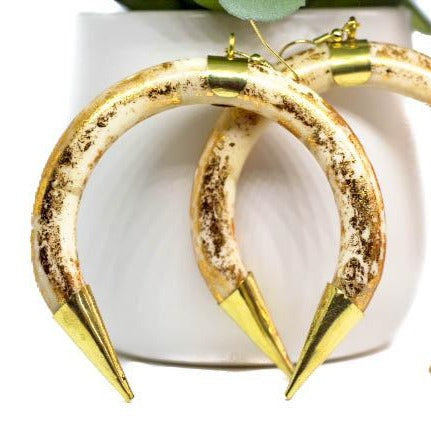 White Golden Dust Earrings | SwansNature