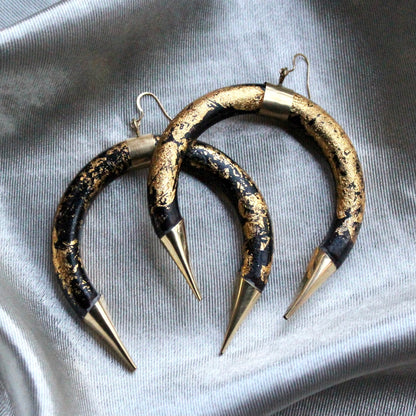 Black Golden Dust Earrings | SwansNature