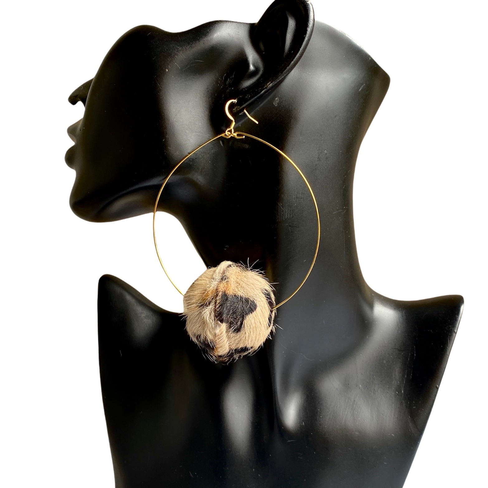 Exotic Hoops | SwansNature