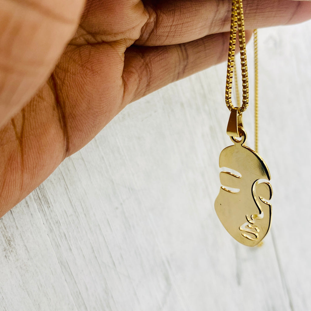 Face of Serenity Necklace | SwansNature