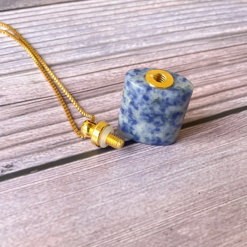 Aroma Gem Necklace - Kyanite