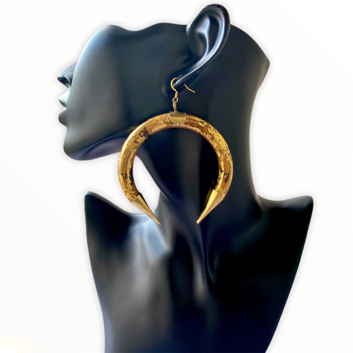 Golden Dust Empress Earrings | SwansNature